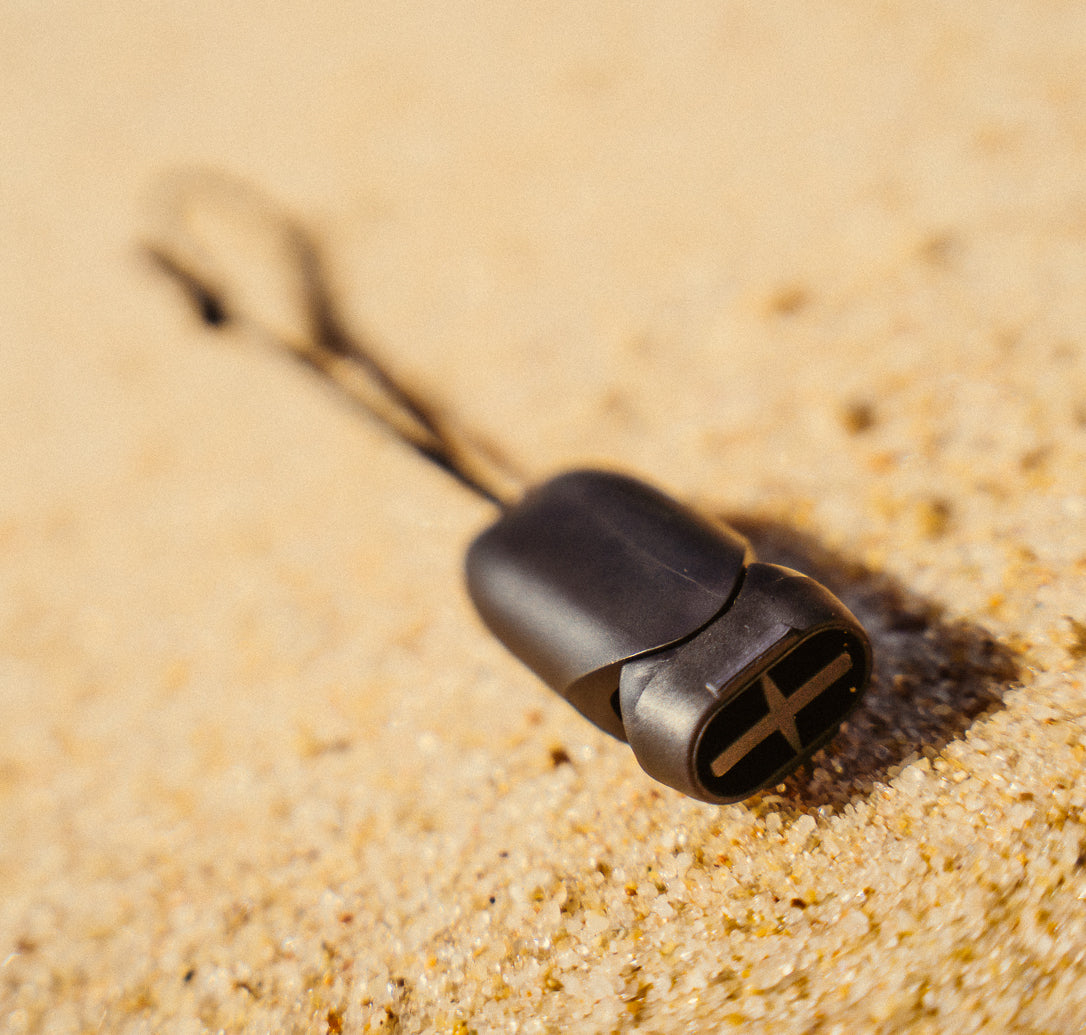 EMERGENCY WHISTLE